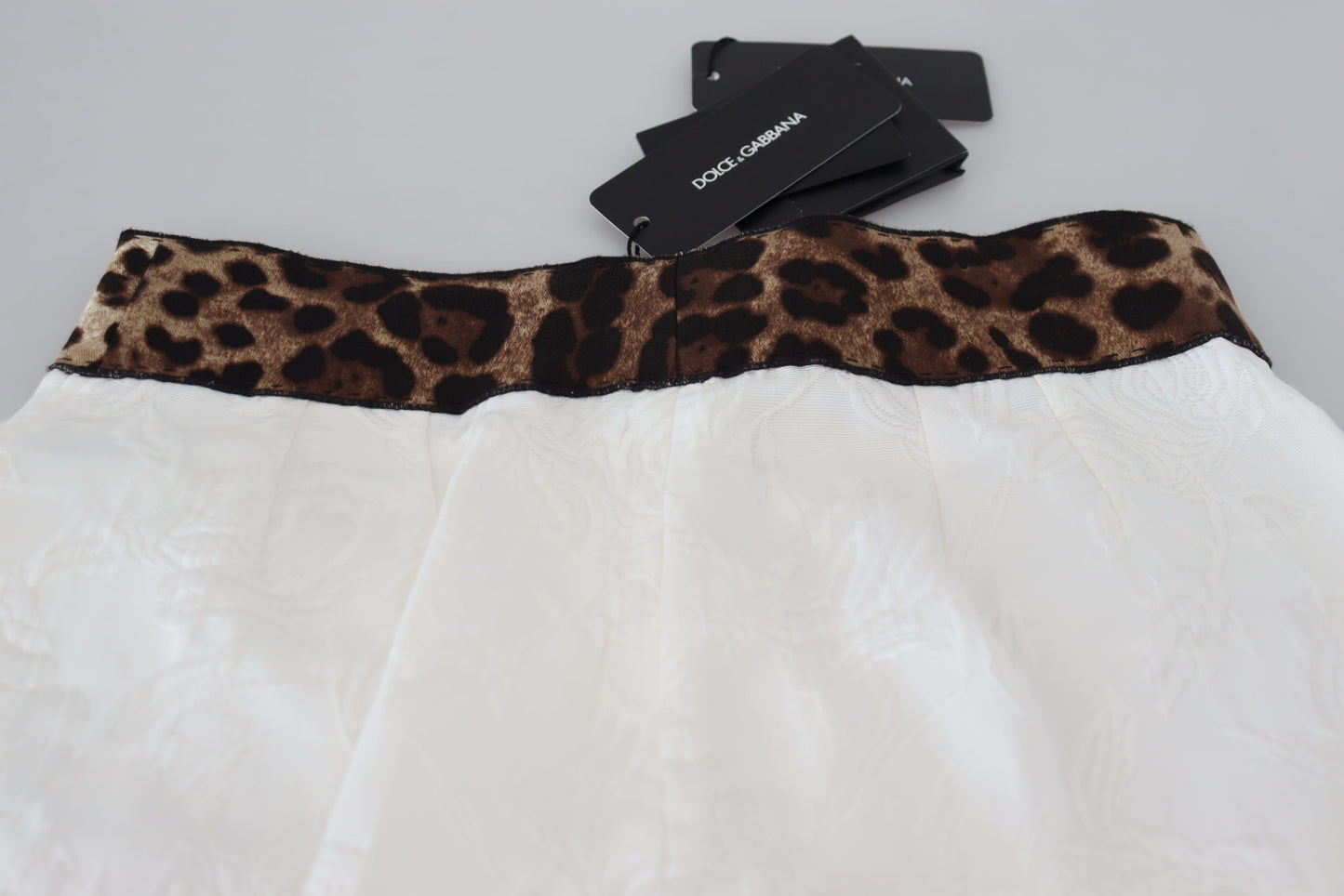 Dolce & Gabbana Elegant Leopard Print Pants for Sophisticated Style - IT36|XXS