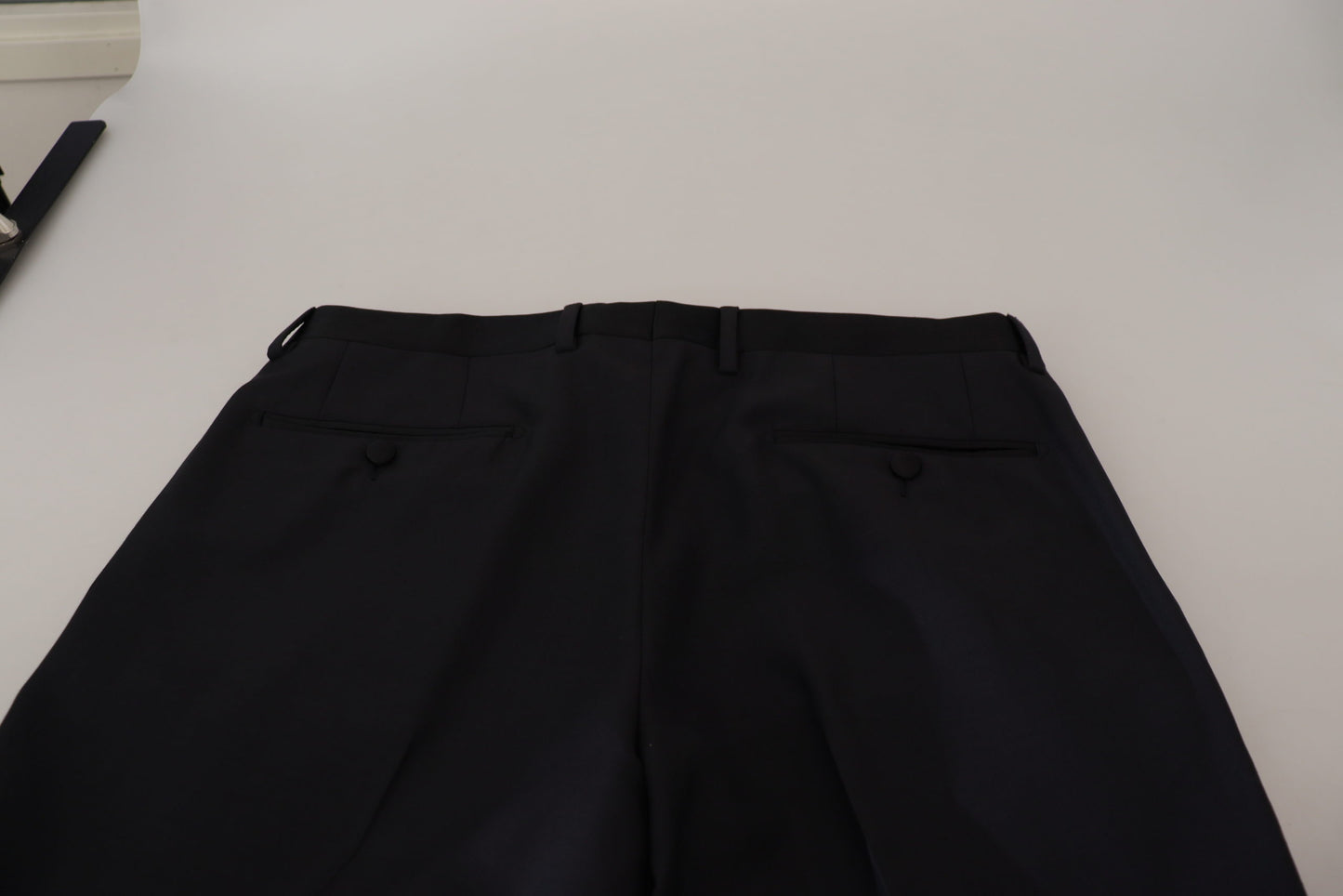 Dolce & Gabbana Elegant Black Wool Blend Trousers - IT50 | L