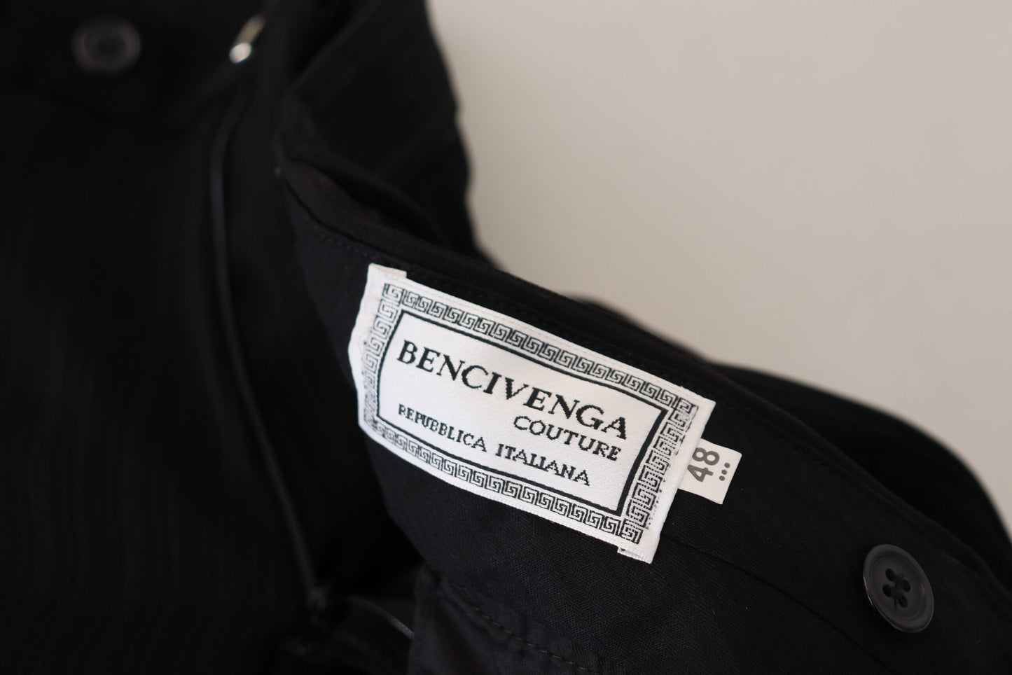 BENCIVENGA Elegant Black Italian Designer Pants - IT48 | M