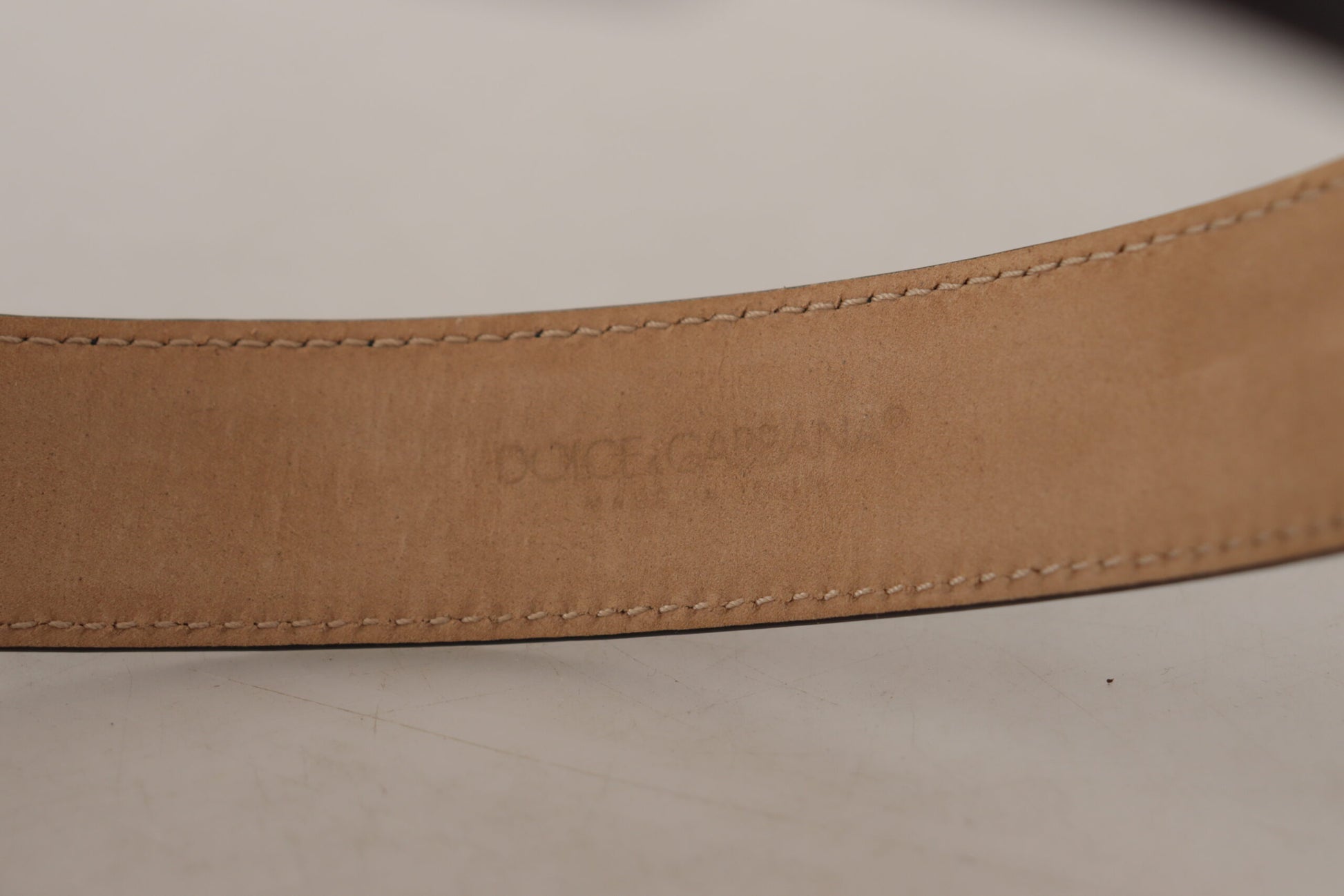 Dolce & Gabbana Elegant Leather Belt with Logo Buckle - 60 cm / 24 Inches