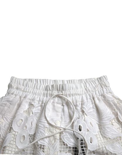 Dolce & Gabbana Chic High-Waisted Lace Shorts in Pure White - IT40|S