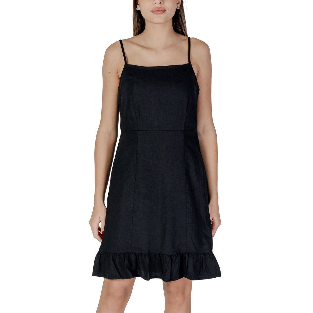 B.Young Black Linen Dress