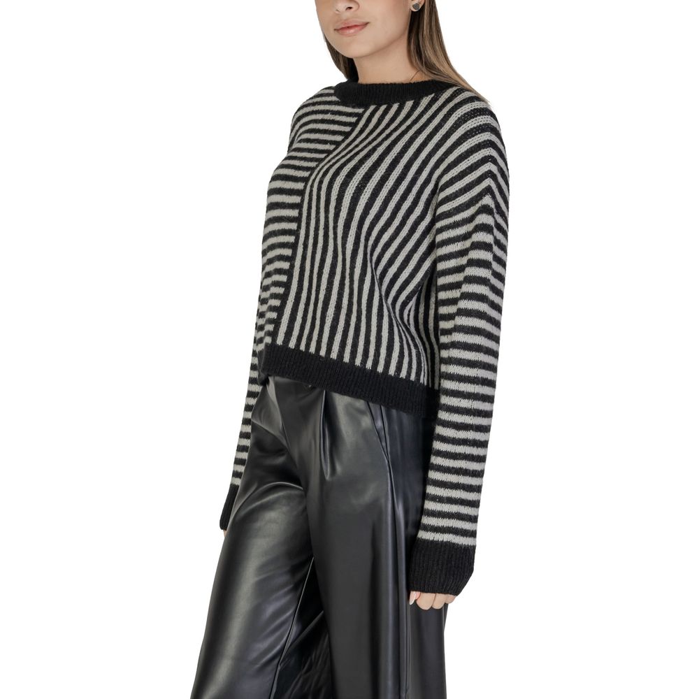 Vero Moda Black And White Polyester Polyester Sweater