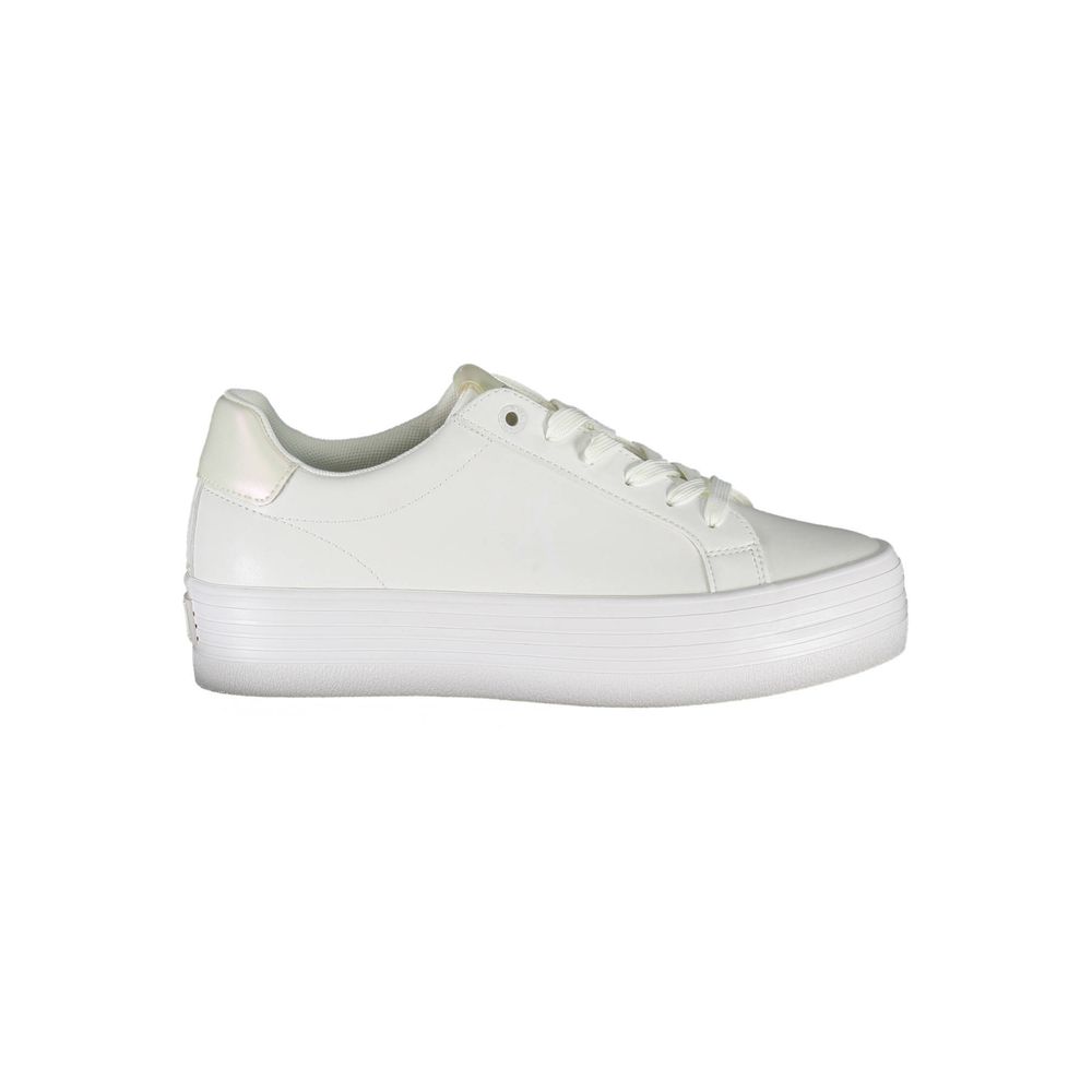 Calvin Klein Sleek White Lace-Up Sneakers with Contrast Detail - EU41/US11