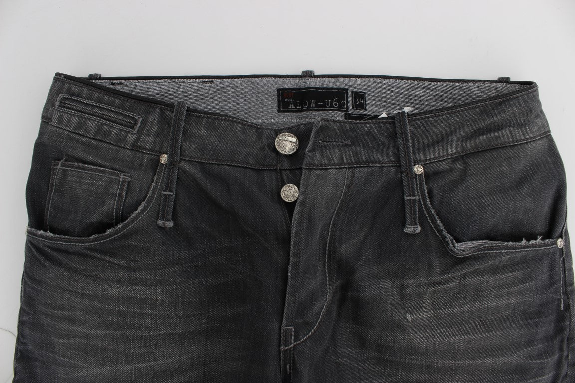 Acht Elevate Your Style with Timeless Gray Jeans - W34