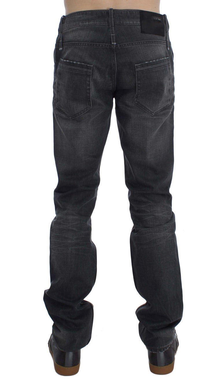 Acht Elevate Your Style with Timeless Gray Jeans - W34