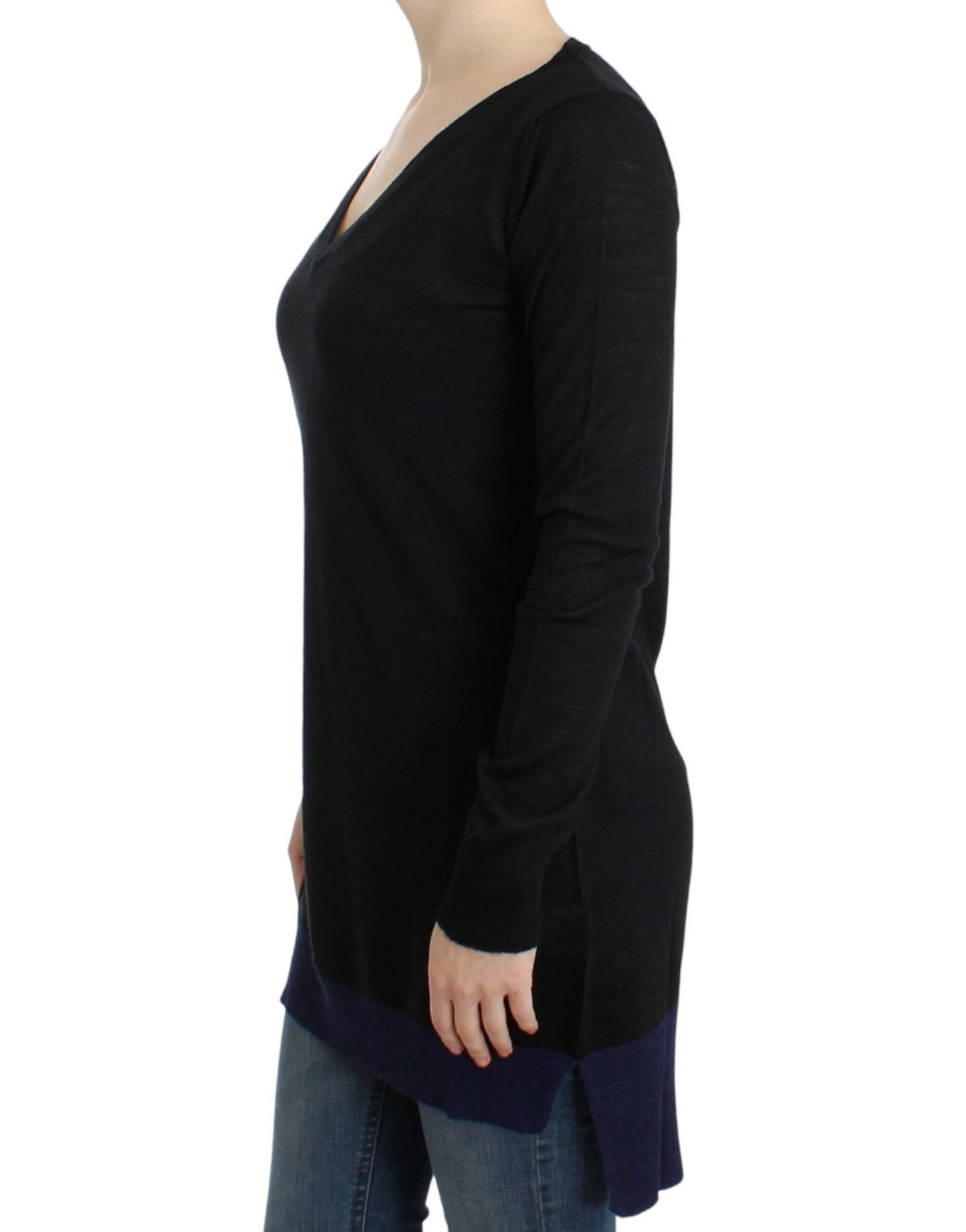 Costume National Elegant V-Neck Lightweight Sweater - M