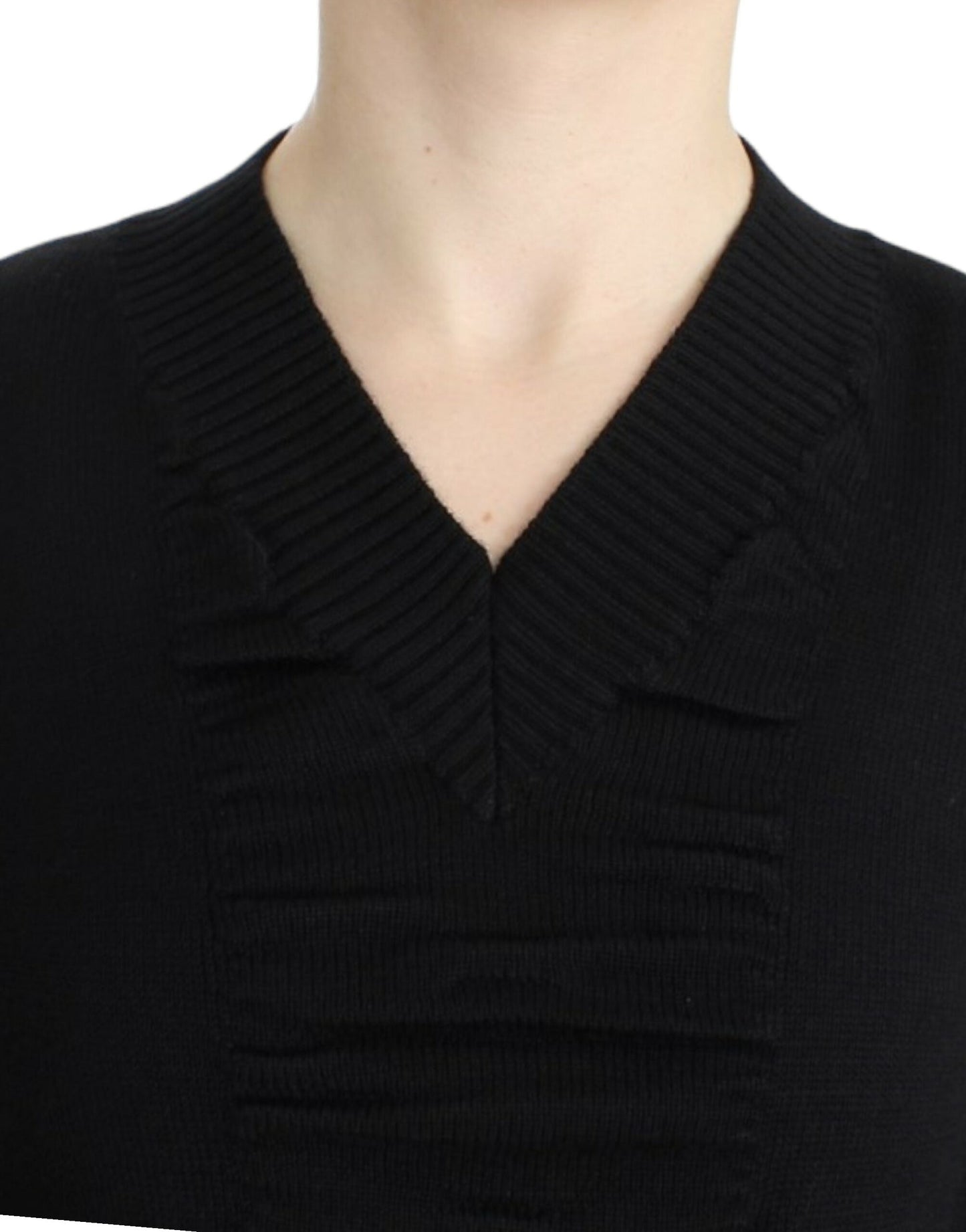 Costume National Elegant V-Neck Lightweight Sweater - XS