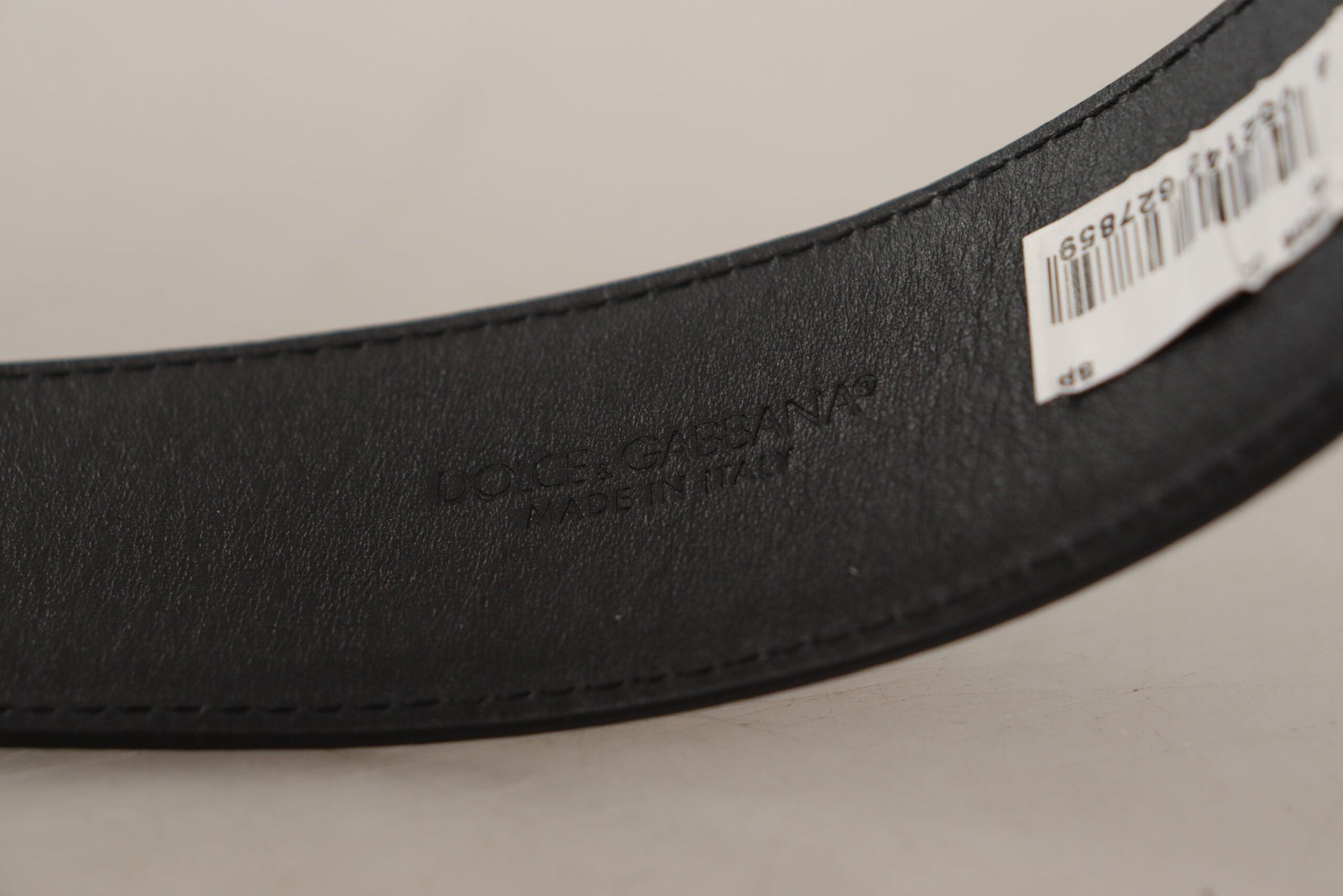 Dolce & Gabbana Elegant Black Leather Belt - 70 cm / 28 Inches