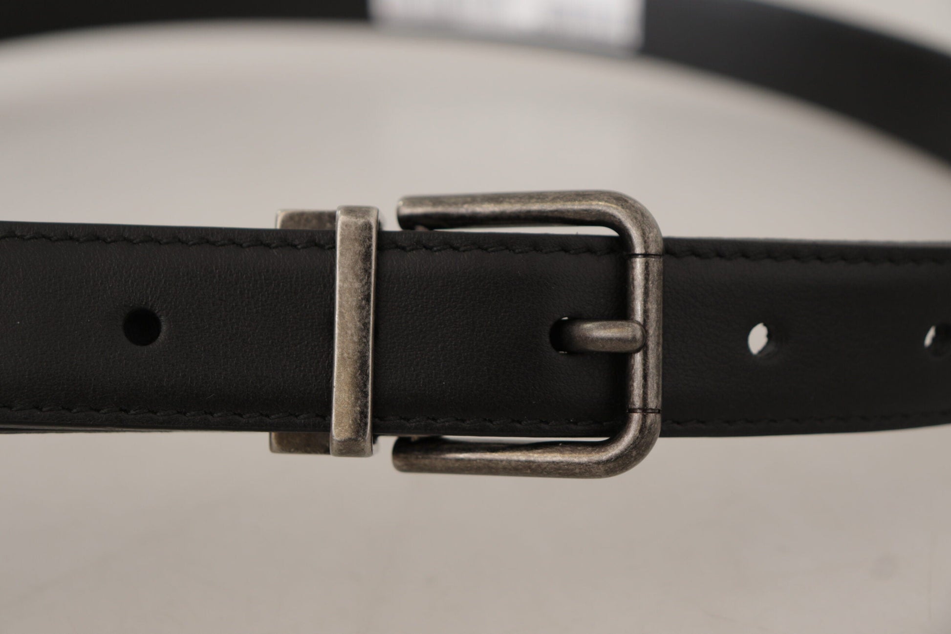 Dolce & Gabbana Elegant Black Leather Belt with Metal Buckle - 85 cm / 34 Inches