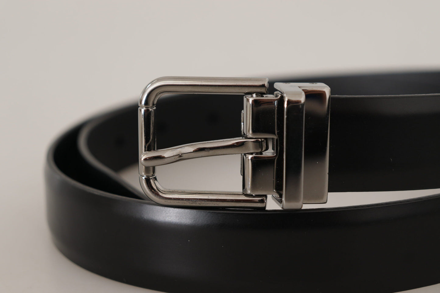 Dolce & Gabbana Elegant Black Leather Belt with Metal Buckle - 85 cm / 34 Inches