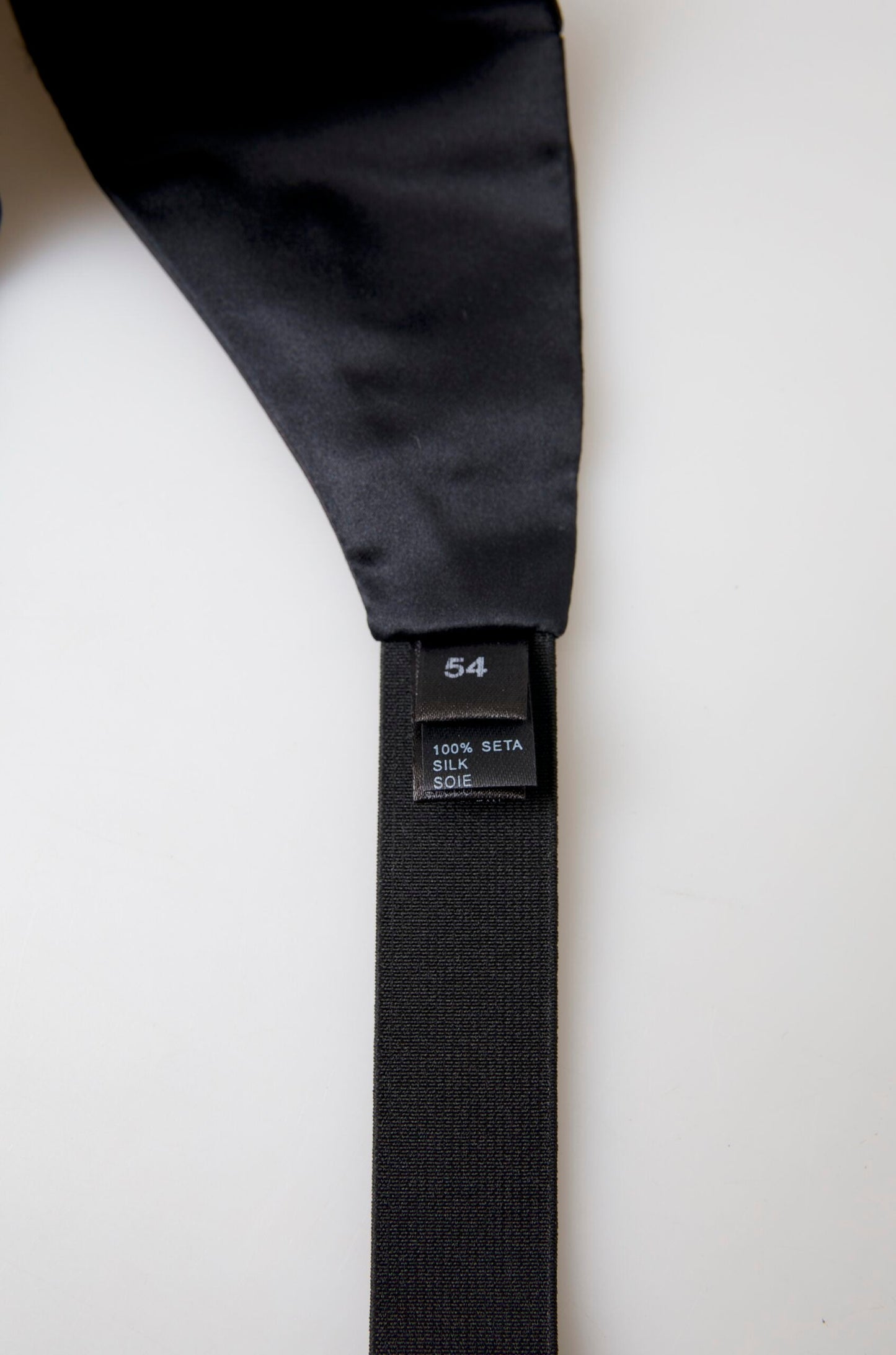 Dolce & Gabbana Elegant Black Silk Cummerbund - IT54 | XL