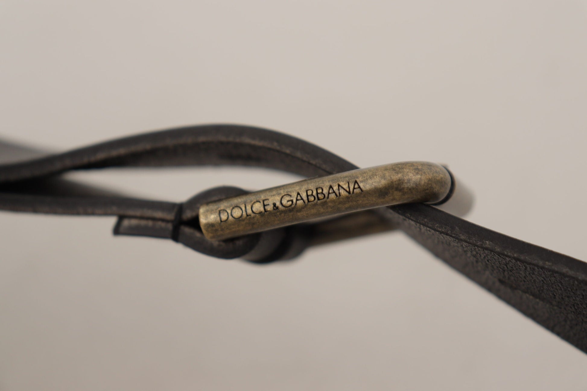 Dolce & Gabbana Elegant Italian Leather Belt - 90 cm / 36 Inches