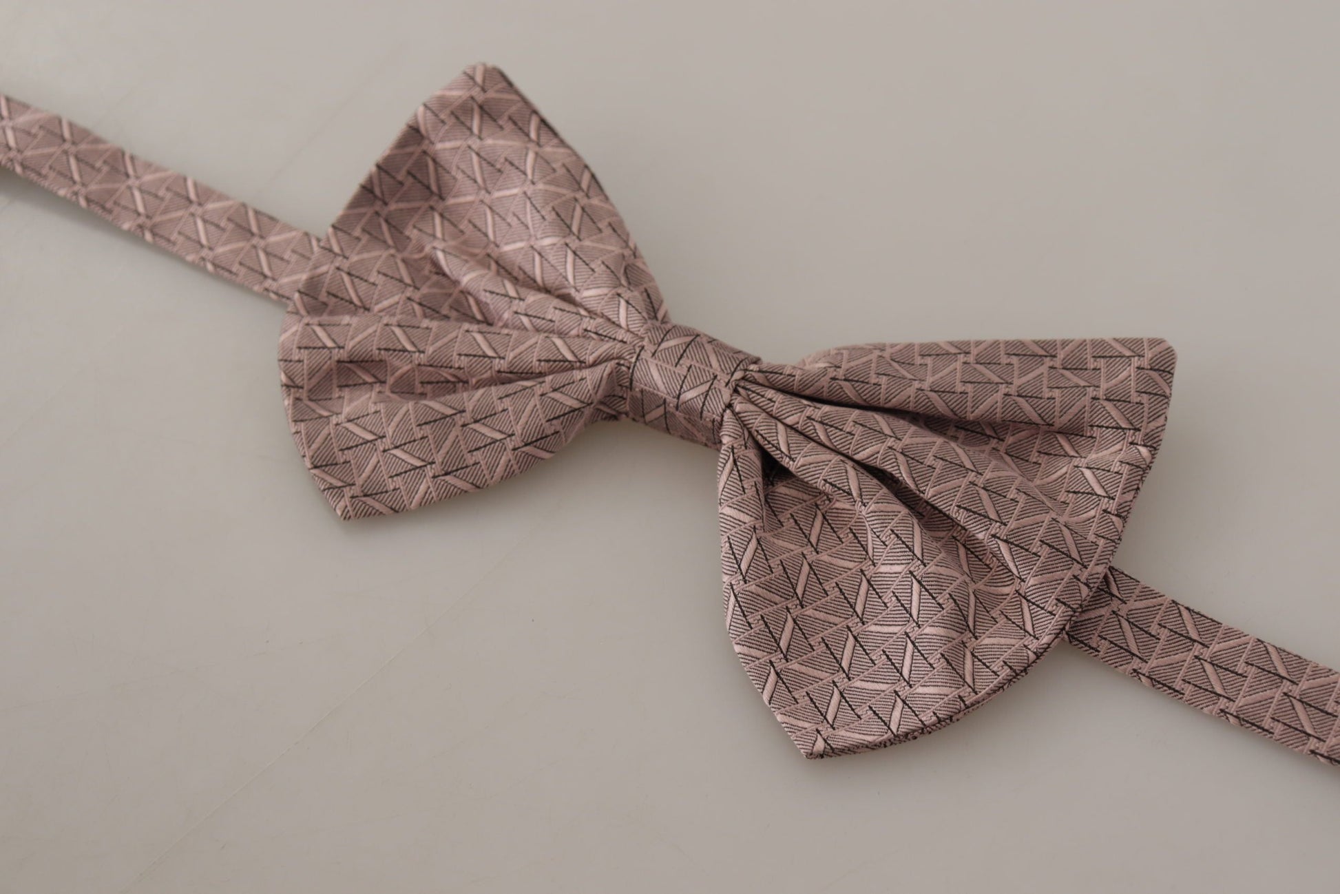 Dolce & Gabbana Elegant Silk Gray Bow Tie - Men’s Formalwear