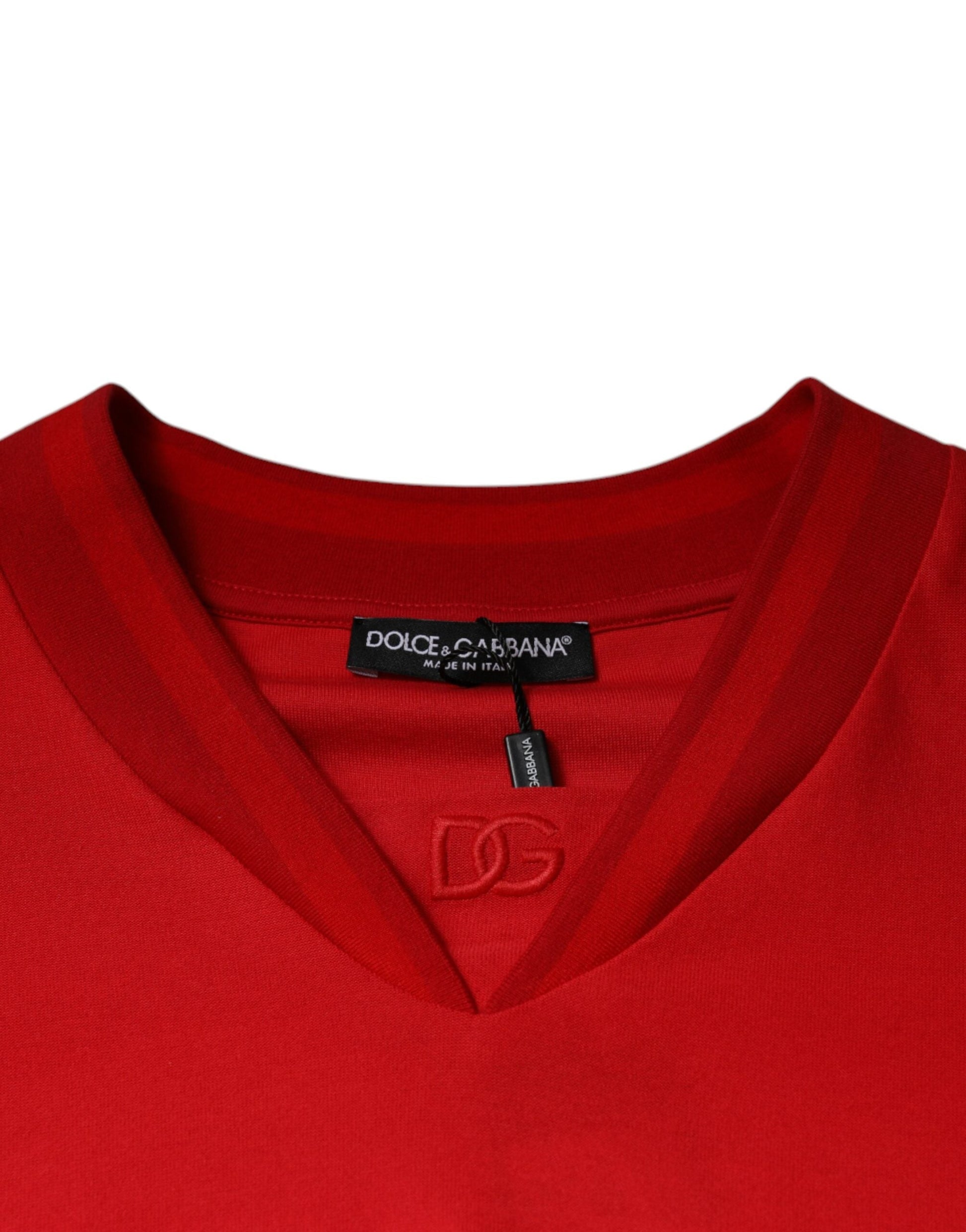 Dolce & Gabbana Red Cotton V-neck Short Sleeves T-shirt - IT50 | L