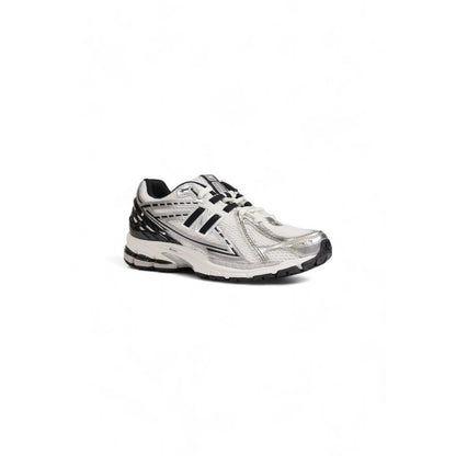 New Balance Black And White Leather Sneaker - EU44.5/US11.5