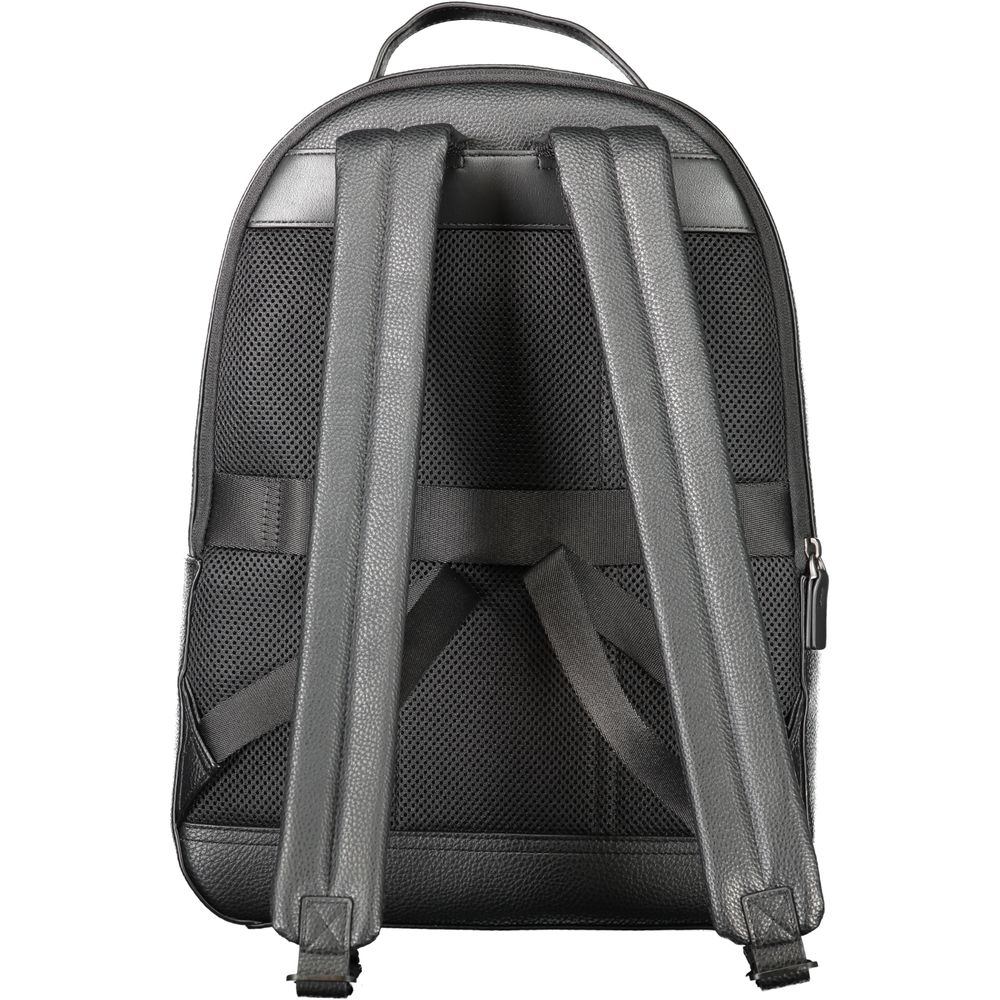 Tommy Hilfiger ’Black Polyethylene Men Backpack’