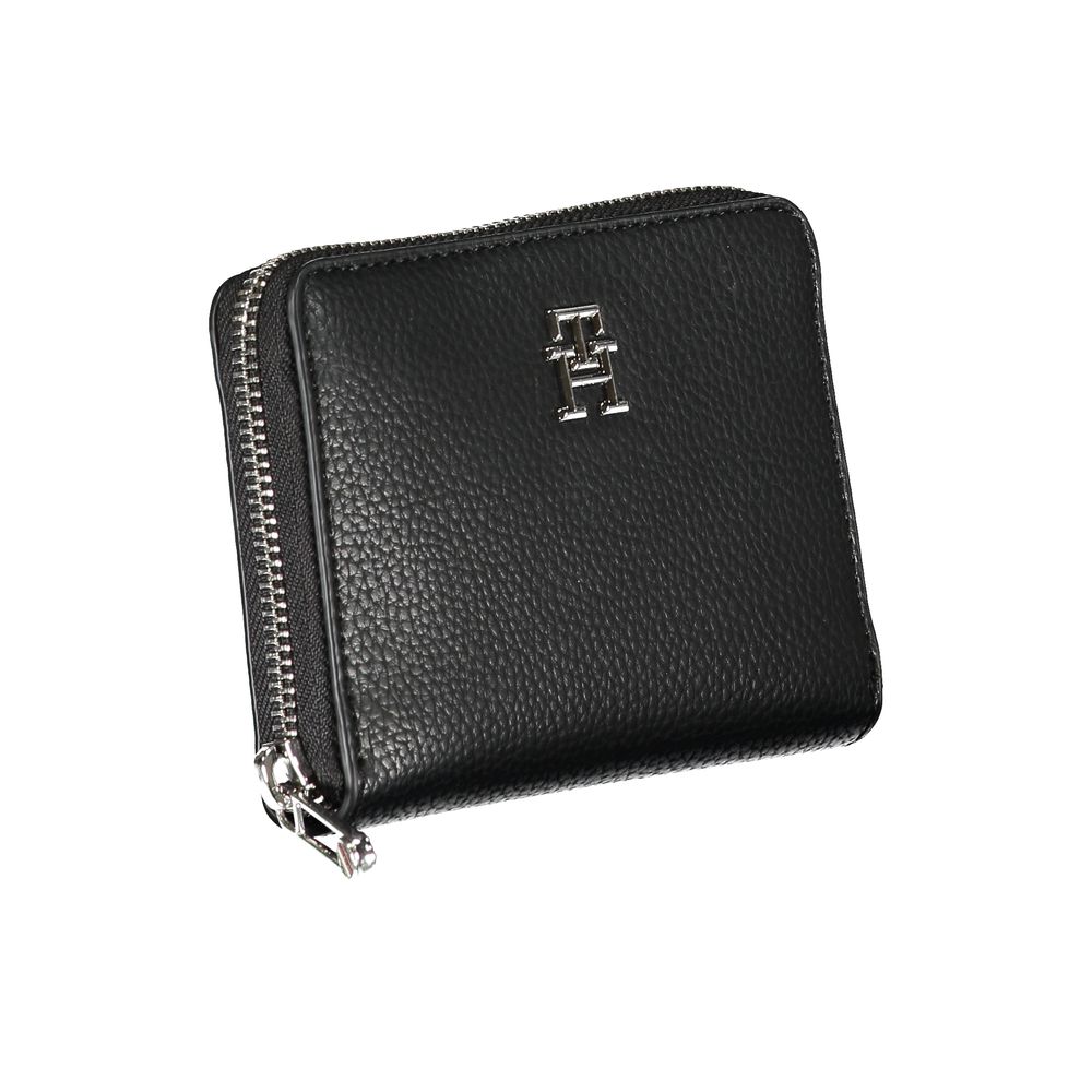 Tommy Hilfiger Elegant Black Polyethylene Wallet